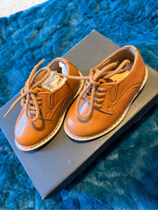 Kenneth Cole Other - Kenneth Cole Toddler Lace-Up Dress Shoes in Cognac